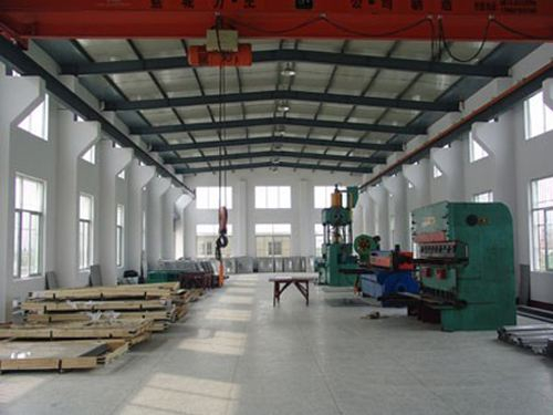 洛陽(yáng)不銹鋼水箱廠區(qū)欣賞