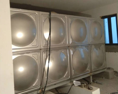 在日常生活中不銹鋼水箱的保養可以采取以下措施